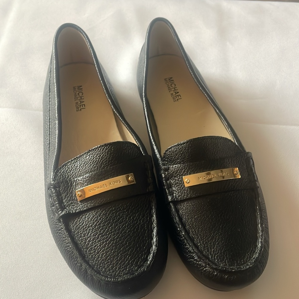 Michael Kors Leather Loafers with gold logo size 7